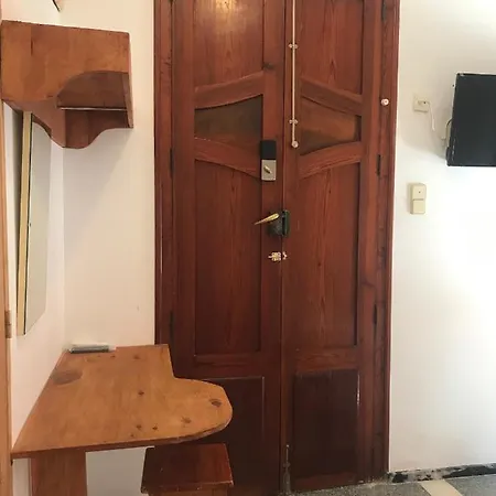 Pensión Ca De L'alfas *