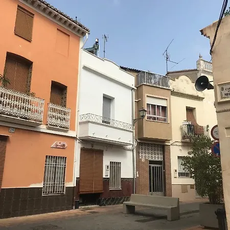 Ca De L'alfas Pensión *